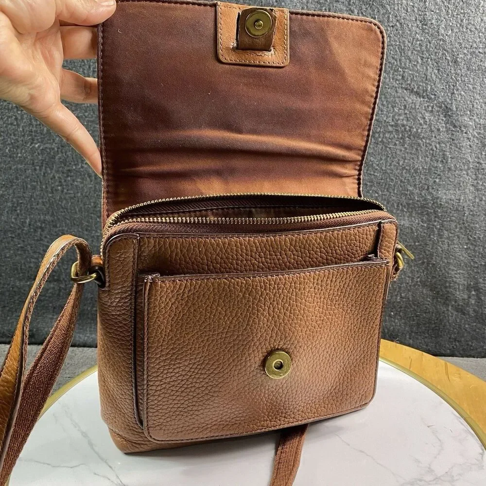 Fossil Kinley Brown Pebbled Leather Crossbody Bag Medium Satchel Brass Hardware